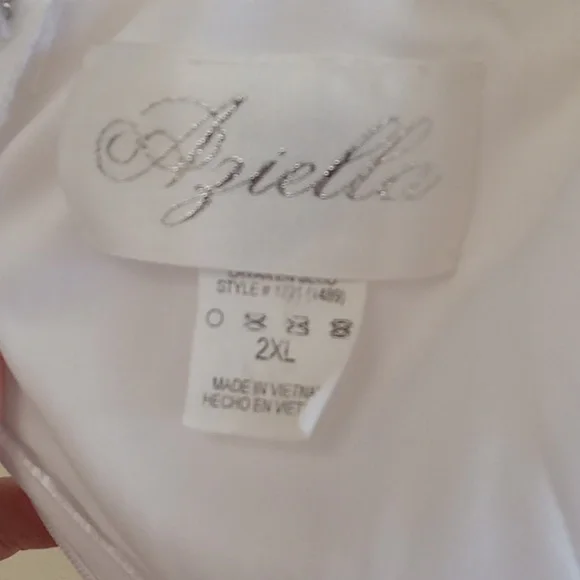 Aziella size 2XL wedding gown - Picture 6 of 6